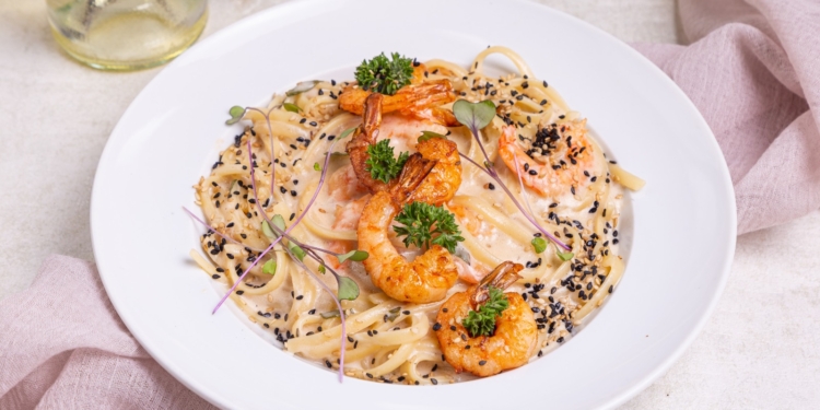 Bistrô Maison lança menu de 03 etapas para o jantar e isenção de taxa da “1ª taxa de rolha”