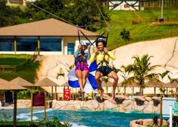 Partiu férias: Bali Park tem a maior praia artificial das América do Sul e mais diversão