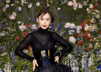 Lily Collins foi escolhida para ser Polly Pocket em filme