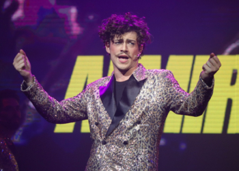 Ator brasiliense Pedro Nasser estreia musical ao lado de Sandra de Sá