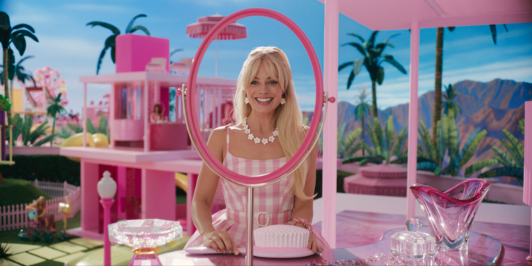 Barbie se consagra como a maior bilheteria no dia de abertura de todos os tempos da Warner Bros. pictures no Brasil
