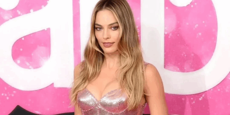 Loiro Barbie: como aderir à cor de cabelo do momento