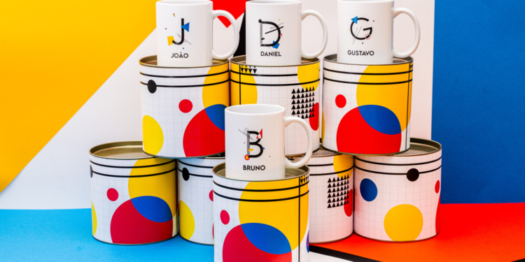 Remembear celebra o Dia dos Pais com uma coleção inspirada em Bauhaus e Mondrian