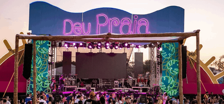 Deu Praia Tour será realizado em Pirenópolis neste final de semana com Natiruts, 3030, Bloco Eduardo & Mônica e Ana Vilela