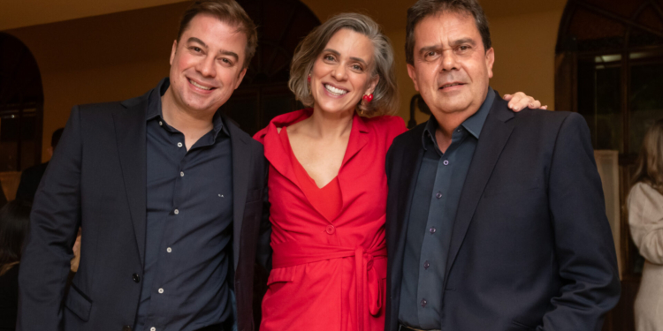 Dia dos Pais: Brasília Shopping lança campanha especial e presenteia com abridor de vinhos elétrico