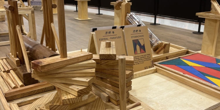 Eureka! Exposição inédita no ParkShopping propõe interação com réplicas de criações de Leonardo da Vinci e Arquimedes de Siracusa