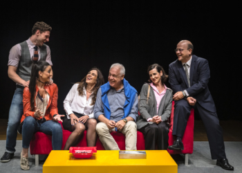 ‘Baixa Terapia, Uma Comédia no Divã’, com Antonio Fagundes, se apresenta em Brasília neste fim de semana