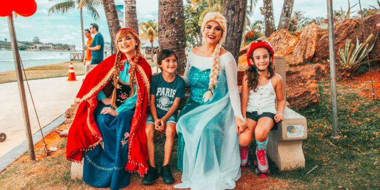 Dia das Crianças no Pontão: Personagens do universo infantil se apresentam em Parada com trio elétrico e almoço interativo