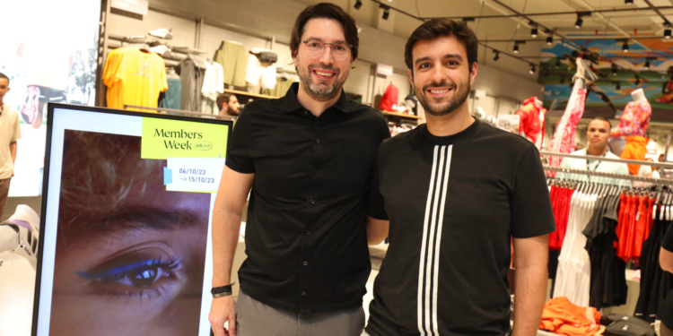 Adidas inaugura loja no ParkShopping em noite de festa