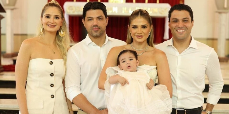 Thássia Naves celebra o batizado de seu primeiro filho, Joaquim