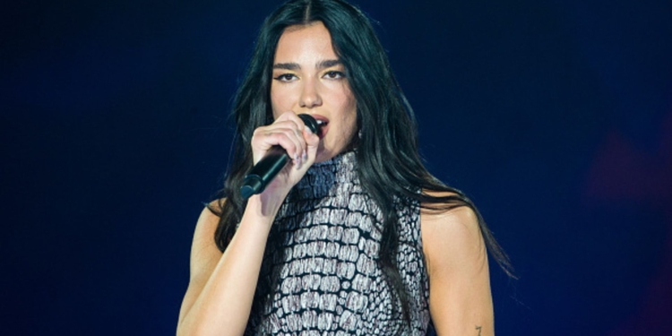 Dua Lipa solta spoiler de novo single nas redes sociais