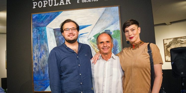 Vernissage: Paulino Aversa lança exposição ‘Mudernage Popular- Pinturas e Objetos’ no espaço Oscar Niemeyer