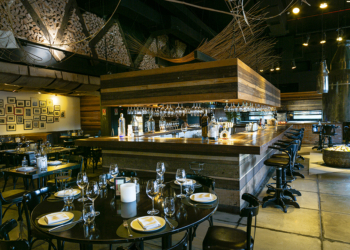 Pobre Juan Brasília recebe certificação Green Kitchen pela qualidade sustentável