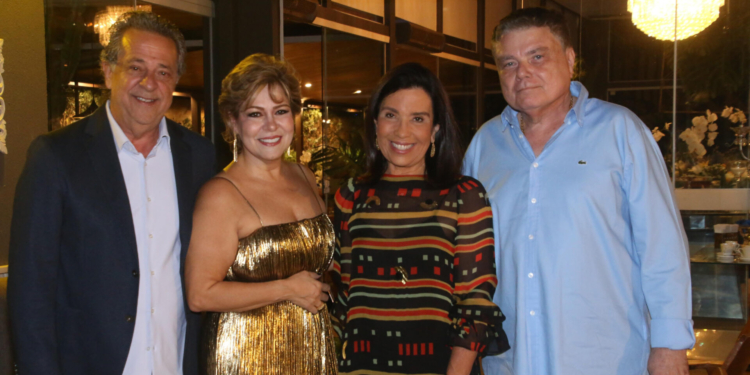 Dupla comemoração: Paulo Afonso e Larissa Martins Oliveira brindam aniversário e 33 anos de casados com festa no Park Way