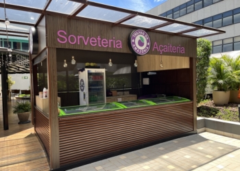 Jardim Urbano do Conjunto Nacional ganha quiosque da marca Trilhas da Amazônia