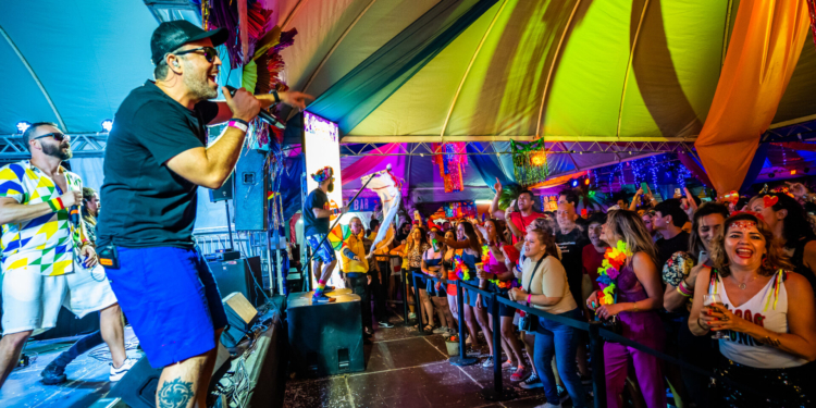 Carnaval do Primeiro Bar terá samba, axé, frevo e super programação para as crianças