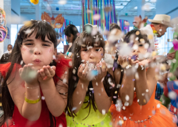 Ressaquinha de Carnaval agita TGS com tradicionais Ventoinha de Canudo e Pé de Cerrado