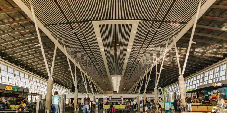 Aeroporto de Brasília é eleito o melhor terminal aéreo em pesquisa de satisfação do passageiro