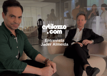 Estilozzo entrevista o designer Jader Almeida na inauguração da sua nova loja no Casapark