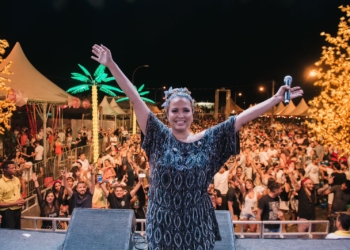 Bloco Adocica Meu Amô se apresenta em abril com Adriana Samartini