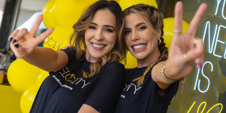 Julia Mendonça e Dai Rossafa inauguram Studio Velocity no Sudoeste