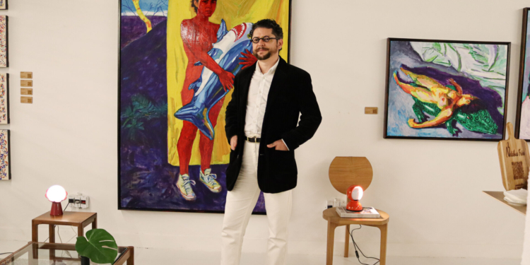 Sob o Écran: exposição do pintor Taigo Meireles traz ao público principais investigações do artista
