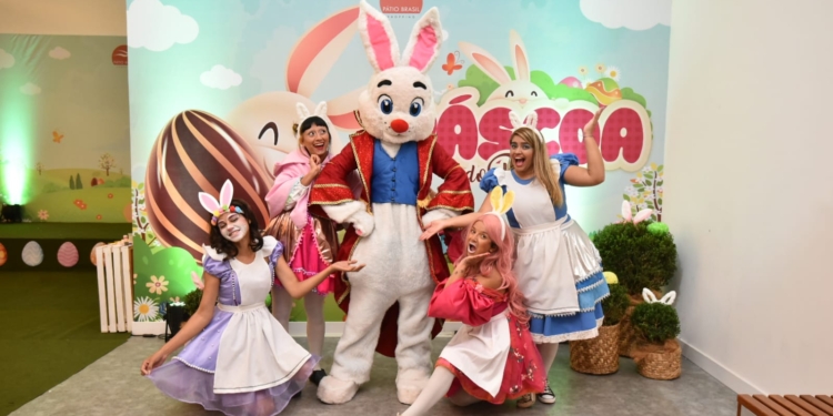 Programação infantil anima Páscoa no Pátio Brasil Shopping