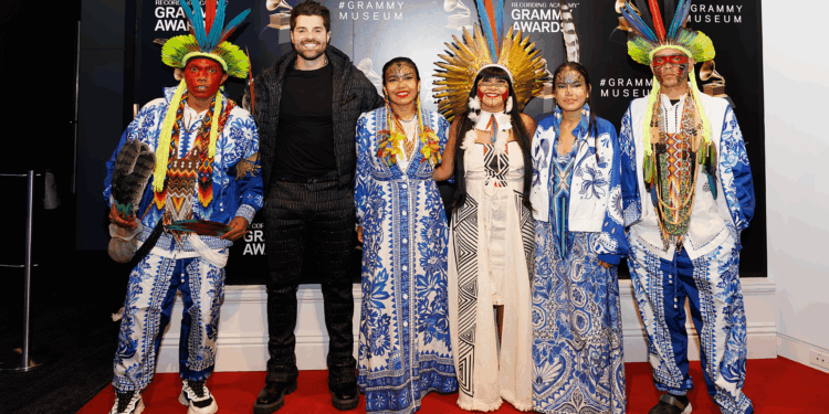Alok e artistas indígenas brasileiros realizam premiére do álbum “O Futuro é Ancestral” no Grammy Museum