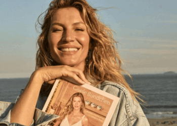 Gisele Bündchen lança livro no Copacabana Palace com a presença de celebridades
