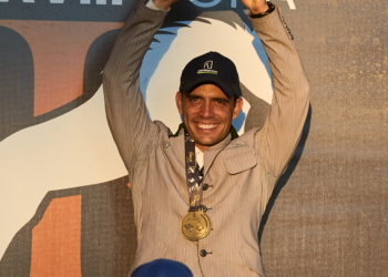 Brasiliense Stephan Barcha é bicampeão da Copa JK 2024 de hipismo