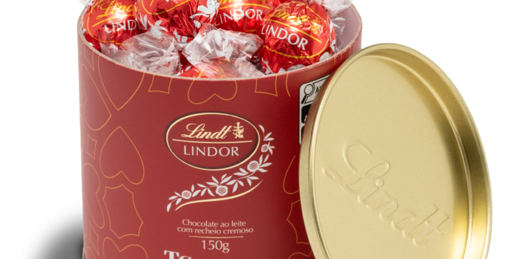 Dia dos Namorados: Taguatinga Shopping presenteia casais com chocolates Lindt e sorteio de carro zero km