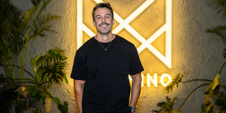 João Felipe Maione comemora aniversário no Mezanino