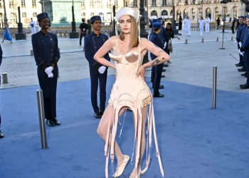 Vogue World: edição 2024 reúne mais de 500 celebridades em Paris