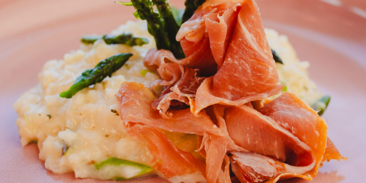 Mezanino da Torre de TV promove Festival de Risotos