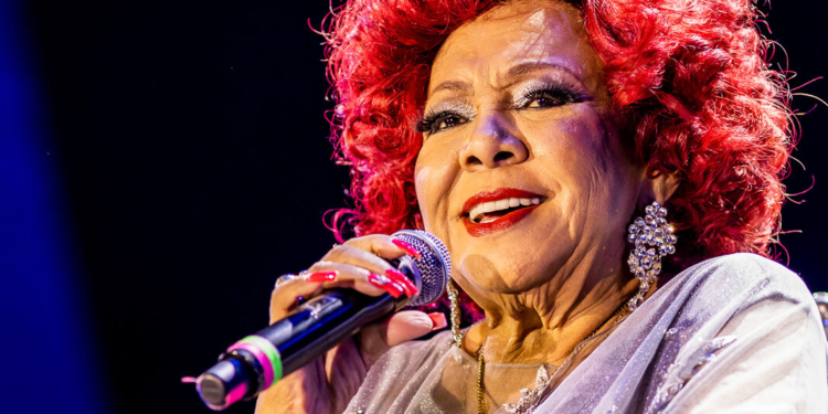 Alcione, Martinho da Vila, Maiara & Maraisa, Pedro Sampaio e outros agitam sexta semana do Na Praia