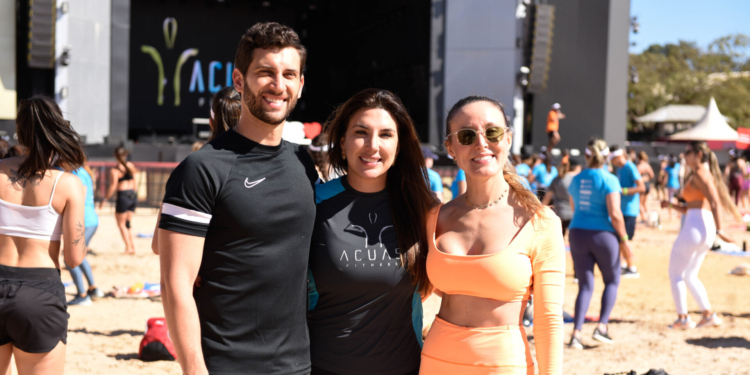 Acuas Fitness + Na Praia: mais de 600 pessoas participam de evento de bem-estar no complexo