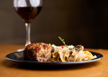 Festival de Inverno do Mané Mercado chega com open vinho, cardápio especial e música