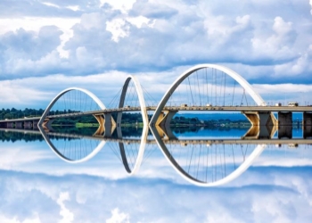 Ponte JK está entre as mais bonitas do mundo de acordo com a Architectural Digest