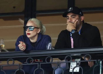 Lady Gaga anuncia que está noiva de Michael Polansky durante as Olimpíadas de Paris 2024