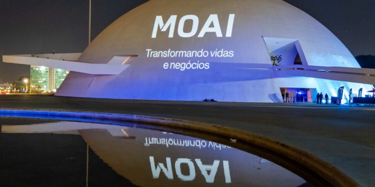 MOAI Summit 2024 reúne mais de mil líderes empresariais no Museu Nacional da República