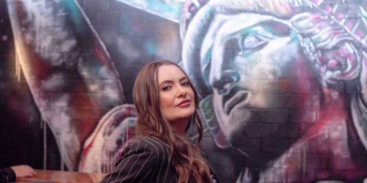 Cynthia Abdalla comemora indicação ao prêmio Top of Business no restaurante Vasto