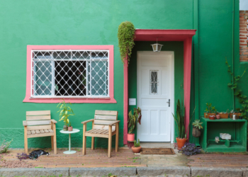 Confira seis inspirações de combinação de cores com verde para transformar sua casa