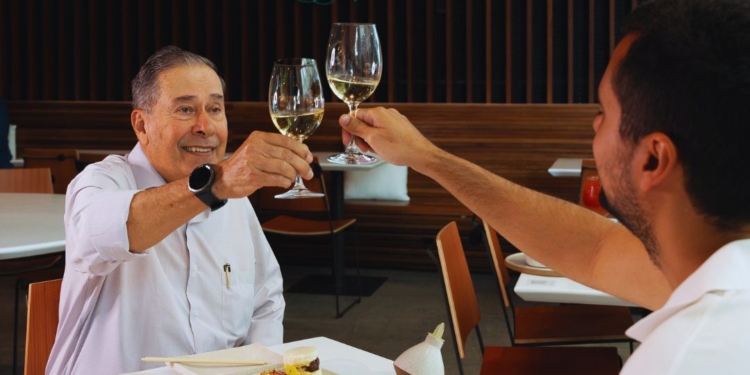 Restaurantes de Brasília comemoram o Dia dos Pais com cortesias e menus exclusivos para a data