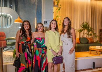 Archademy lança o aplicativo Archasmart e apresenta vitrines assinadas por Estúdio Lima e Julia Sabbag