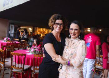 Outubro Rosa: CASACOR Brasília participa de ação em conjunto com a Rede Feminina de Combate ao Câncer