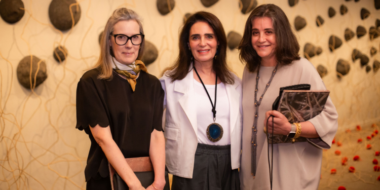 Sonia Dias agita o Museu Nacional da República com abertura da exposição “Da Terra que Somos”