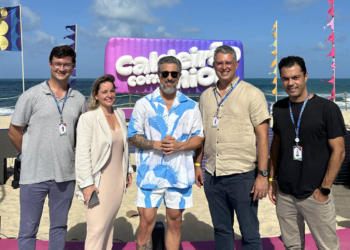 Diretores do Beach Park recepcionam Marcos Mion em gravação de temporada especial do Caldeirão de Verão