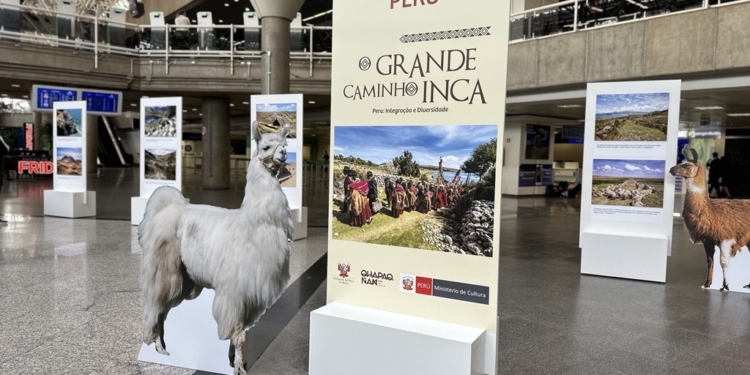 Aeroporto de Brasília recebe exposição fotográfica sobre o caminho Inca