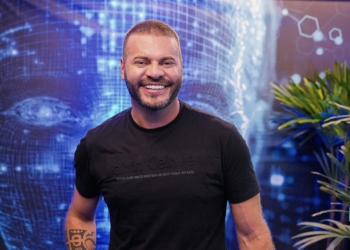 Tom Rufino, diretor de marketing da Accerte Tecnologia, agita camarote exclusivo no Arena BRB Mané Garrincha