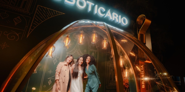 O Boticário homenageia capital com atração natalina inédita no Pontão